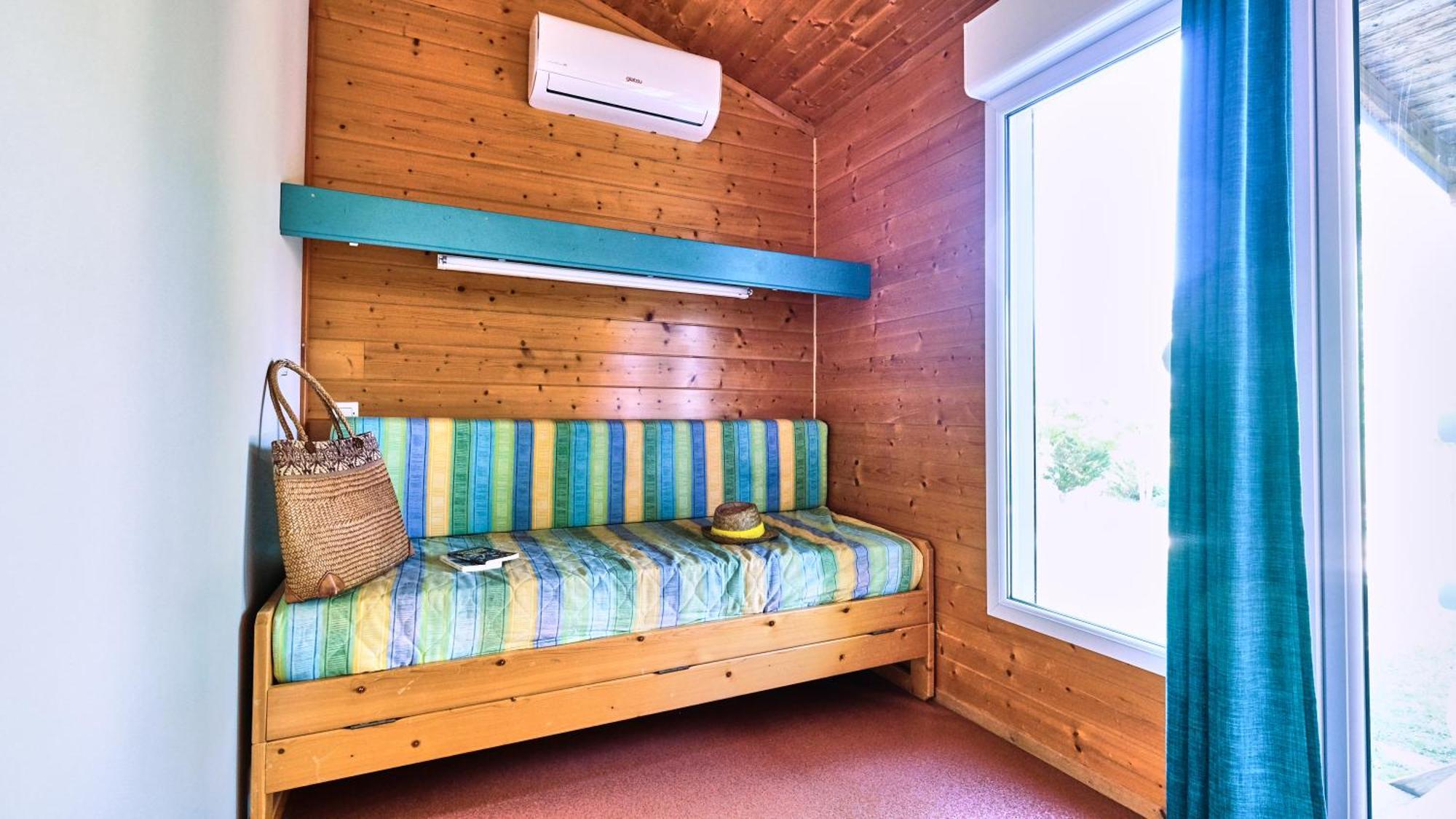 Camping Le Couriou Recoubeau-Jansac Екстериор снимка