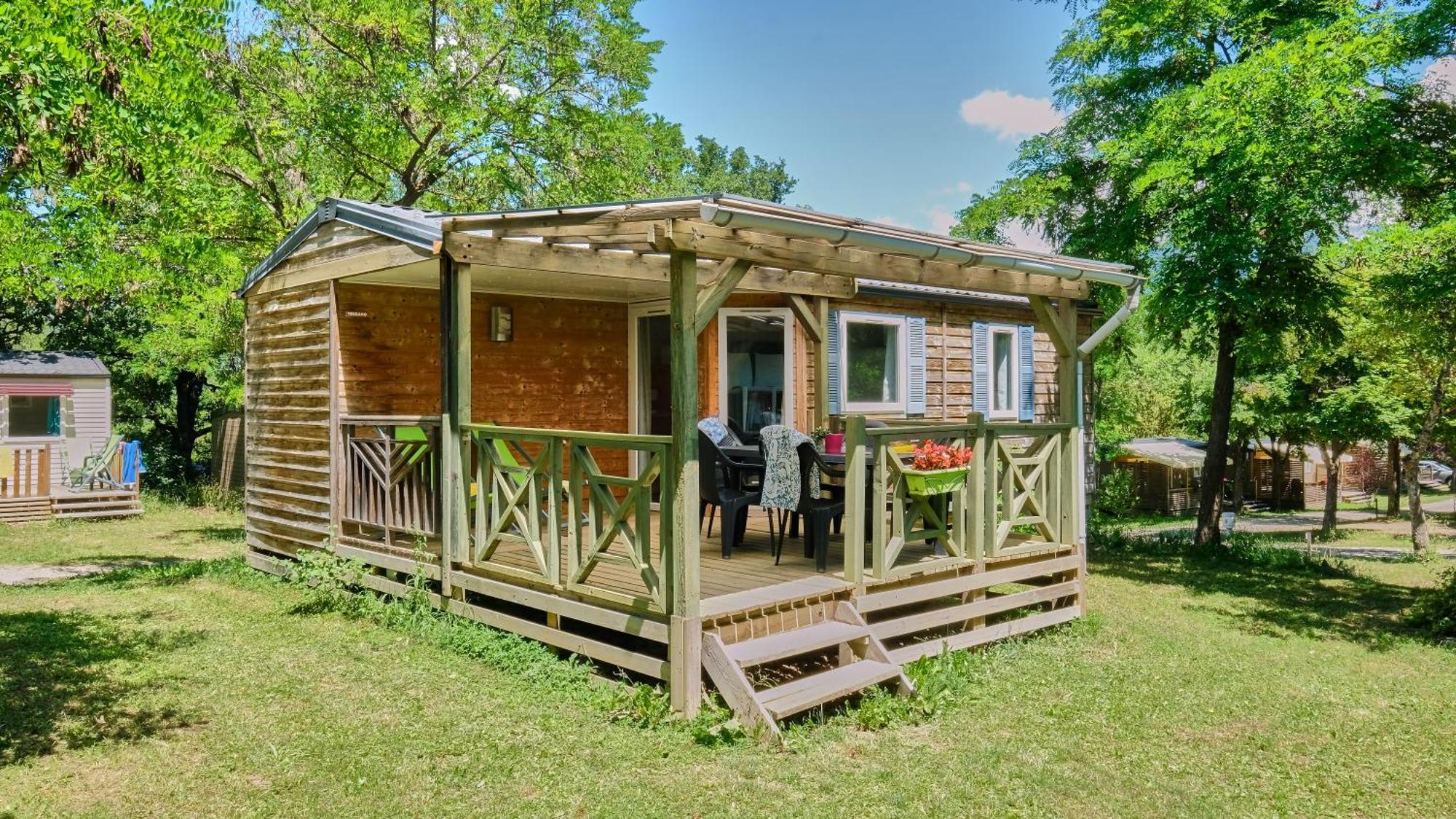 Camping Le Couriou Recoubeau-Jansac Екстериор снимка