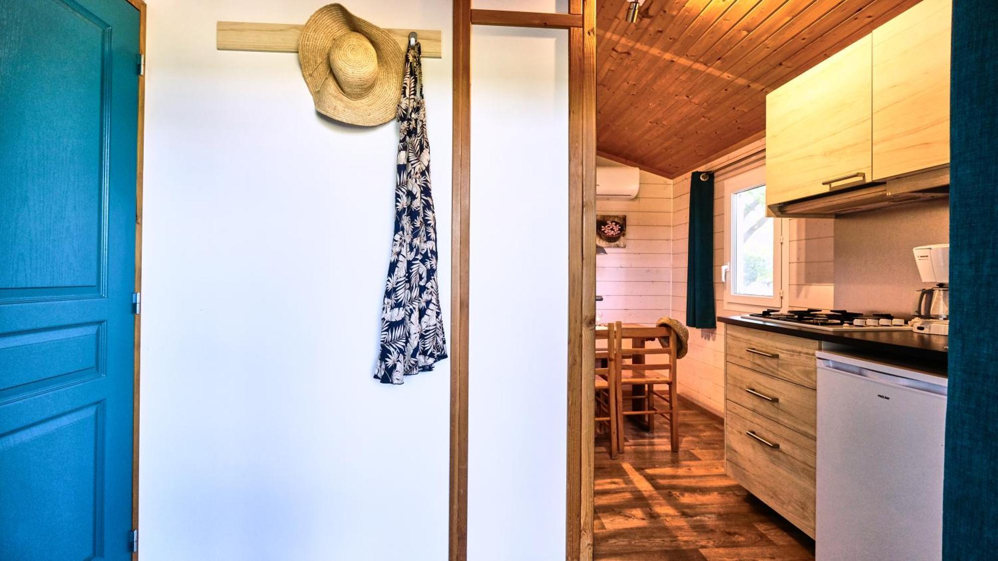 Camping Le Couriou Recoubeau-Jansac Екстериор снимка